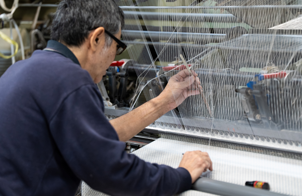 糸から製品まで、すべてを考える